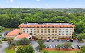 Comfort Suites Near Casinos